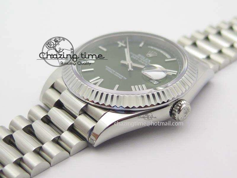 DayDate 40mm BP-Maker 228206 SS Green Roman Dial (Fluted Bezel) On SS Bracelet ETA2836