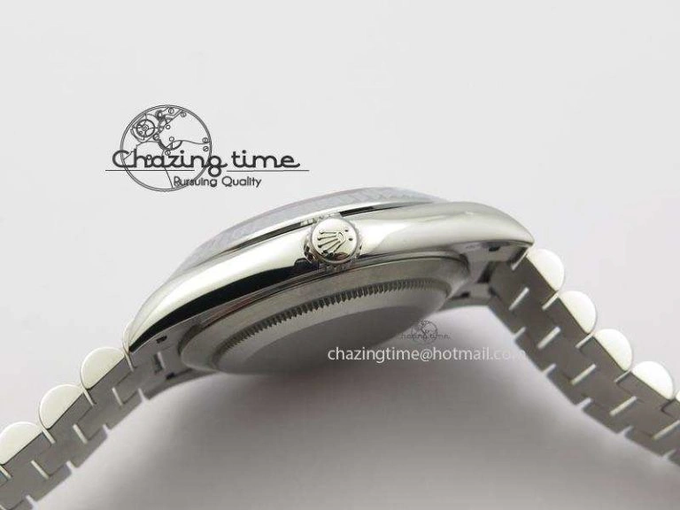 DayDate 40mm BP-Maker 228206 SS Ice Blue Roman Dial (Fluted Bezel) On SS Bracelet ETA2836