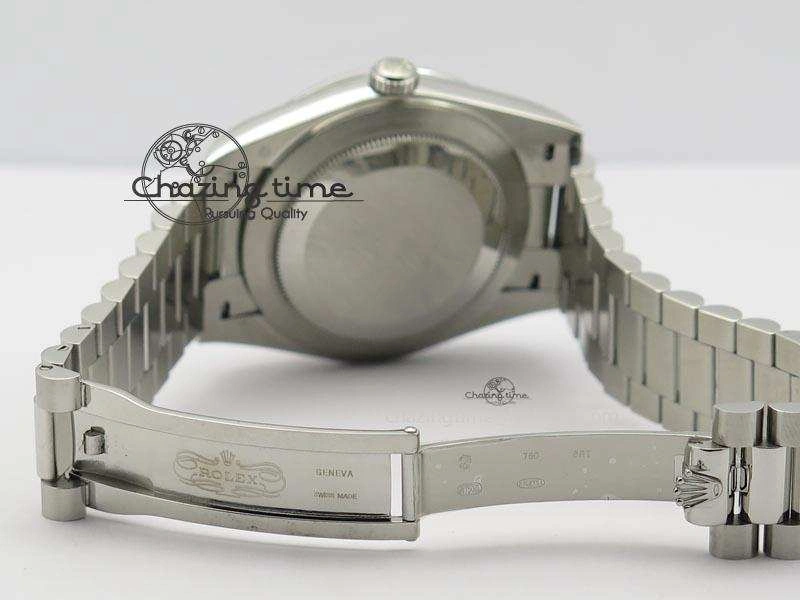 DayDate 40mm BP-Maker 228206 SS Ice Blue Roman Dial (Smooth Bezel) On SS Bracelet ETA2836