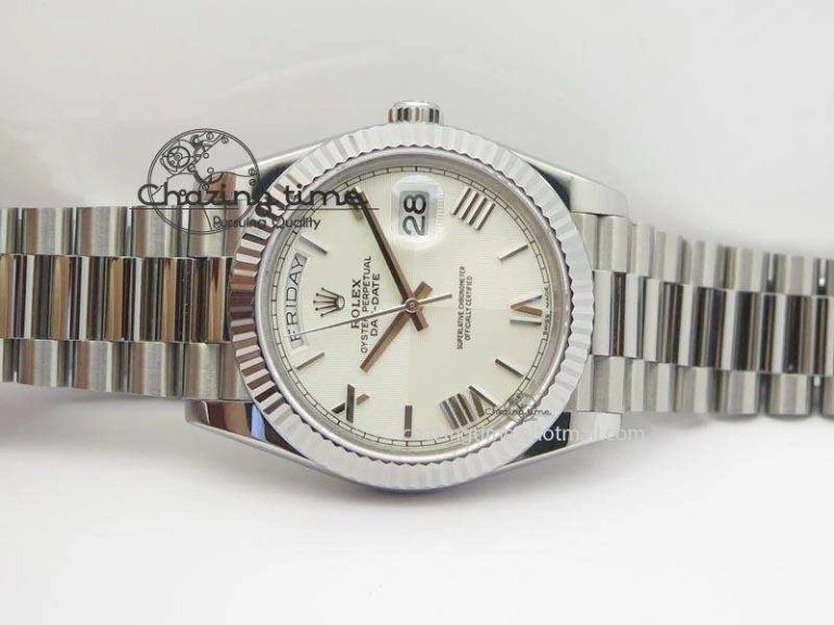 DayDate 40mm BP-Maker 228206 SS White Roman Dial (Fluted Bezel) On SS Bracelet ETA2836