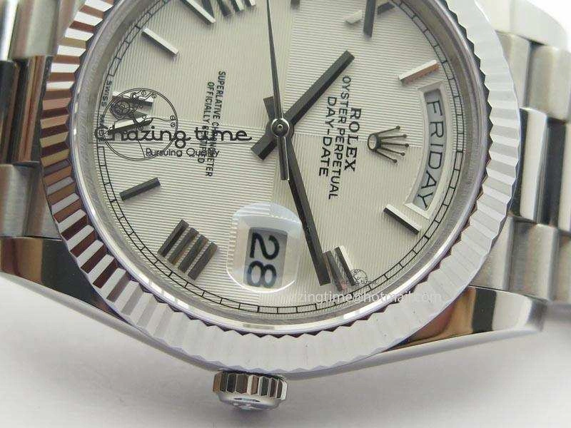 DayDate 40mm BP-Maker 228206 SS White Roman Dial (Fluted Bezel) On SS Bracelet ETA2836