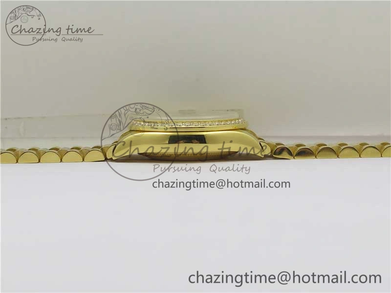 Daydate 278288 31mm YG EWF Best Edition Green Malachite Dial Crystal Markers on YG President Bracelet ETA2688