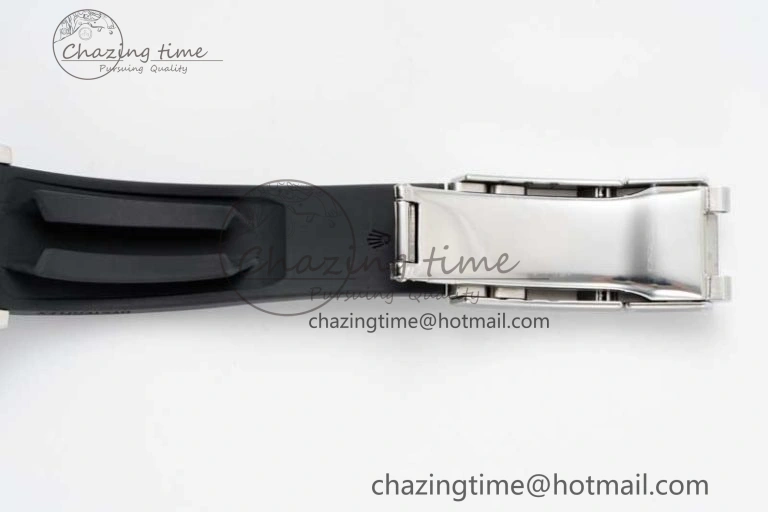Daytona 116509 Clean 1:1 Best Edition 904L SS Case Silver Black Dial on Rubber Strap SA4130 V2