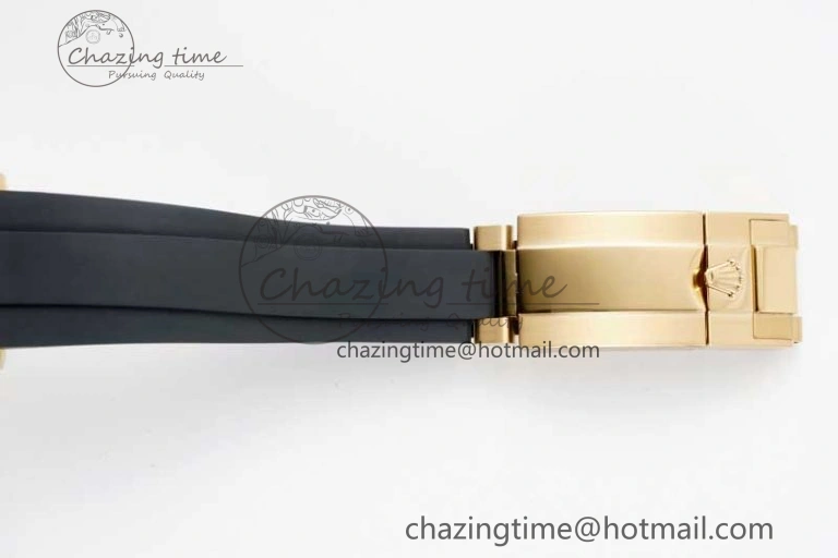Daytona 116518 Clean 1:1 Best Edition Black Diamonds Dial on Oysterflex Rubber Strap SA4130 V2