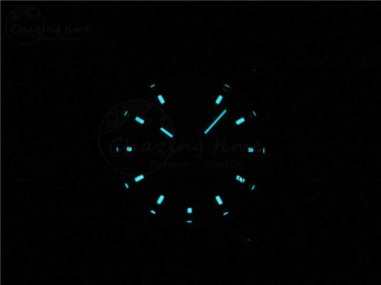 Daytona 116518 Noob 1:1 Best Edition YG Plated 904L SS Case YG Black Dial on Black Rubber Strap SA4130 V3 (Free Extra Strap)