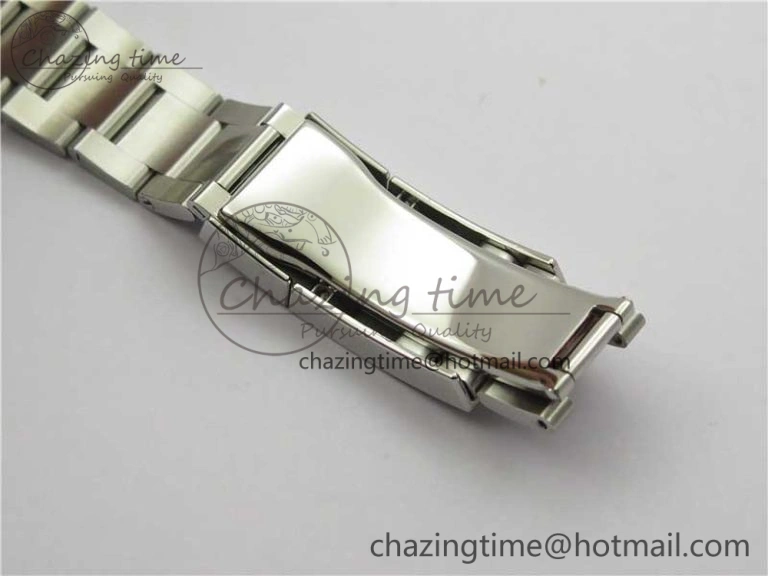 Daytona 116520 SS UBF Best Edition Ice Blue MOP Crystal Markers Dial on SS Bracelet A7750