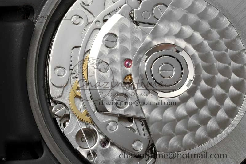 Daytona Black Ceramic 5GF Best Edition Black Dial SS Pusher on Black Rubber Strap A7750