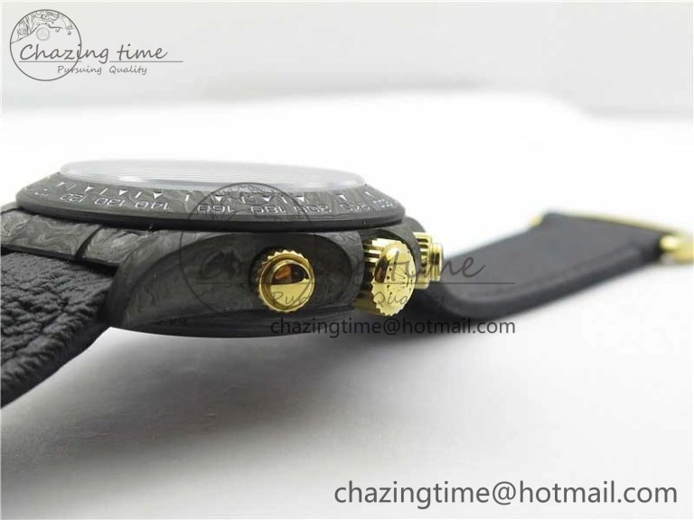 Daytona DIW Carbon OMF Best Edition Carbon Dial on Black Leather Strap A4130