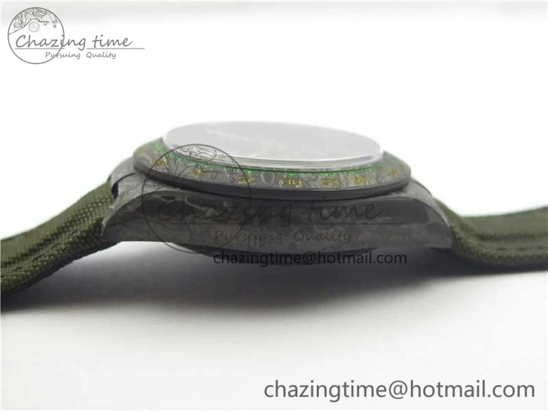 Daytona DIW Carbon V2 WWF Best Edition Camouflage Green Dial On Green Nylon Strap A7750