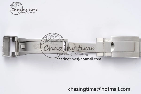 Daytona Montoya SONIC Best Edition Carbon Bezel Skeleton Dial on SS Oyster Bracelet SA4130