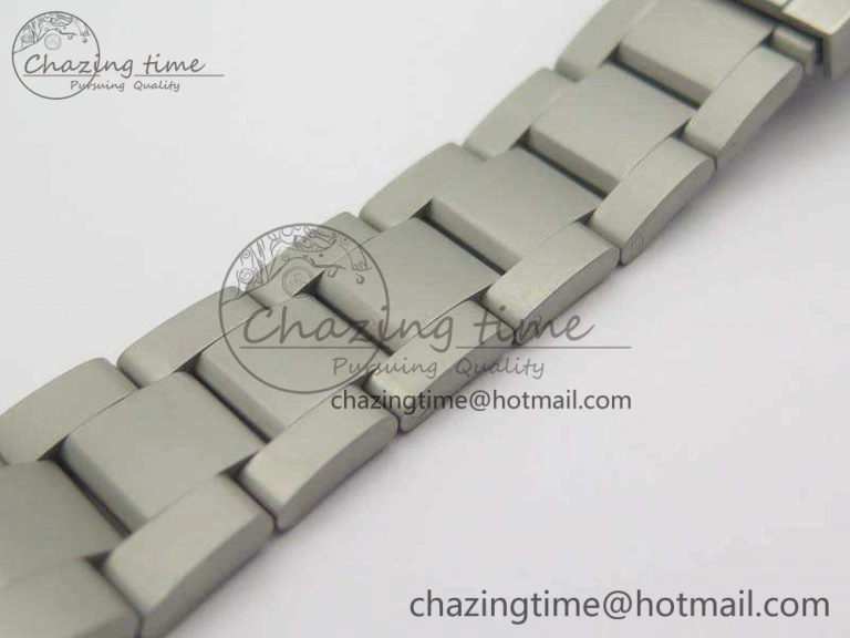 Daytona Newman Sandblasted SS White Black Dial On SS Bracelet A7750