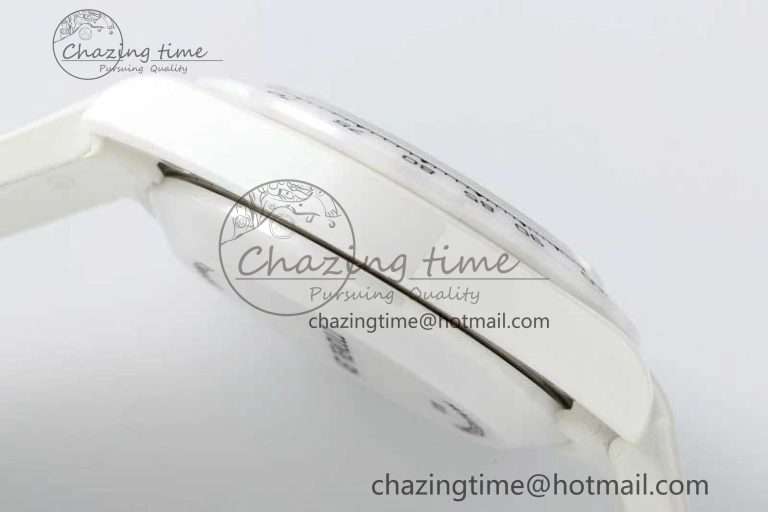 Daytona White Ceramic 5GF Best Edition Meteorite Dial on White Rubber Strap A7750