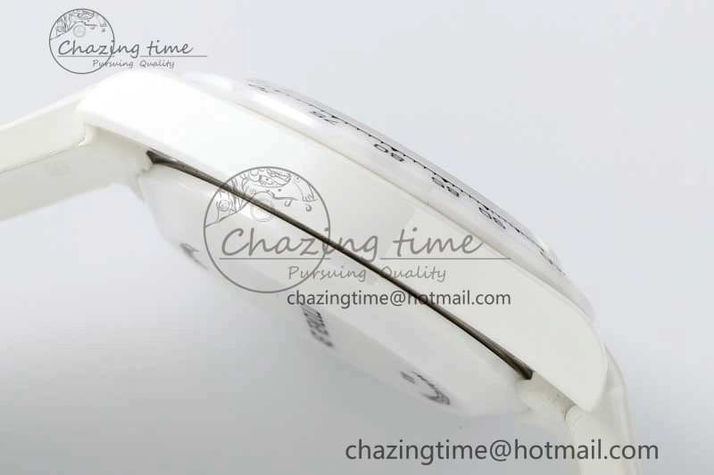 Daytona White Ceramic 5GF Best Edition Meteorite Dial on White Rubber Strap A7750