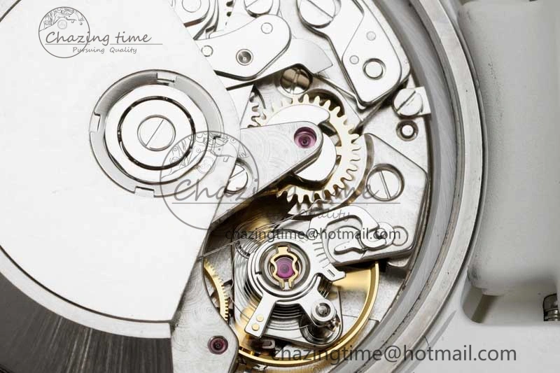 Daytona White Ceramic 5GF Best Edition Meteorite Dial on White Rubber Strap A7750