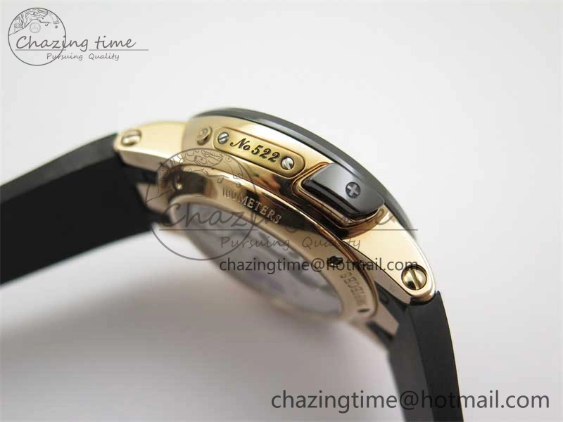 Executive El Toro RG 3EF 1:1 Best Edition Black Dial on Black Rubber Strap Asian UN-32