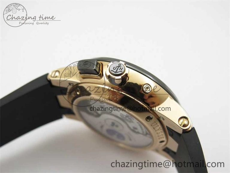 Executive El Toro RG 3EF 1:1 Best Edition Black Dial on Black Rubber Strap Asian UN-32