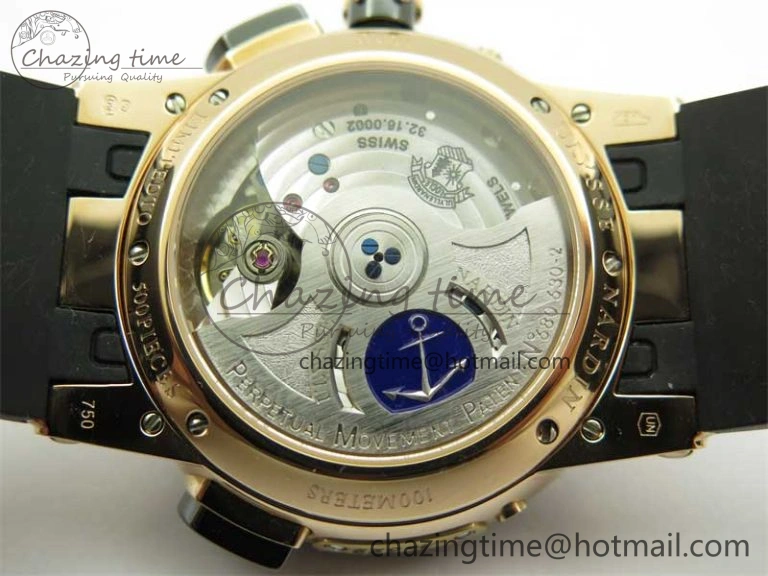 Executive El Toro RG 3EF 1:1 Best Edition Black Dial on Black Rubber Strap Asian UN-32