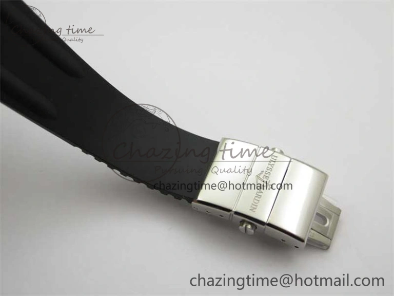 Executive El Toro SS 3EF 1:1 Best Edition Black Dial on Black Rubber Strap Asian UN-32