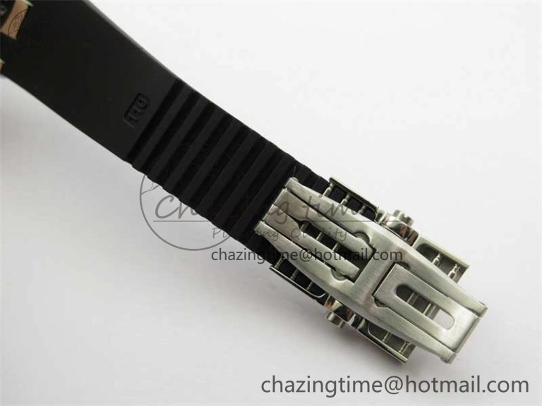 Executive El Toro SS 3EF 1:1 Best Edition Black Dial on Black Rubber Strap Asian UN-32