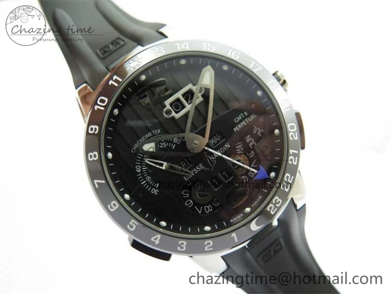 Executive El Toro SS 3EF 1:1 Best Edition Black Dial on Black Rubber Strap Asian UN-32