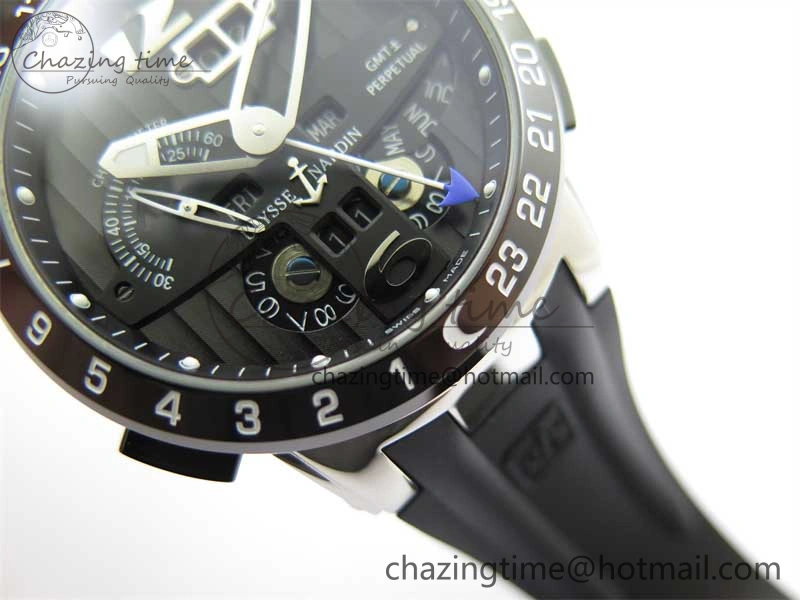 Executive El Toro SS 3EF 1:1 Best Edition Black Dial on Black Rubber Strap Asian UN-32
