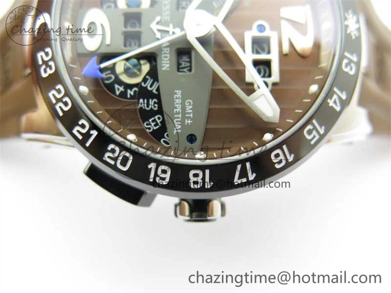 Executive El Toro SS 3EF 1:1 Best Edition Brown Dial on Brown Rubber Strap Asian UN-32