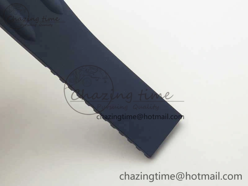 Executive Toro RG TWA 1:1 Best Edition Blue Dial On Rubber Strap Asian UN-32