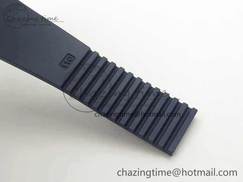 Executive Toro RG TWA 1:1 Best Edition Blue Dial On Rubber Strap Asian UN-32