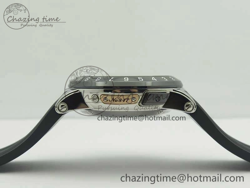 Executive Toro SS TWA 1:1 Best Edition Black Dial On Rubber Strap Asian UN-32