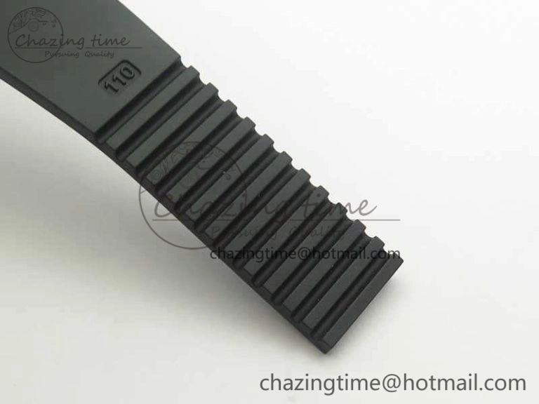 Executive Toro SS TWA 1:1 Best Edition Black Dial On Rubber Strap Asian UN-32