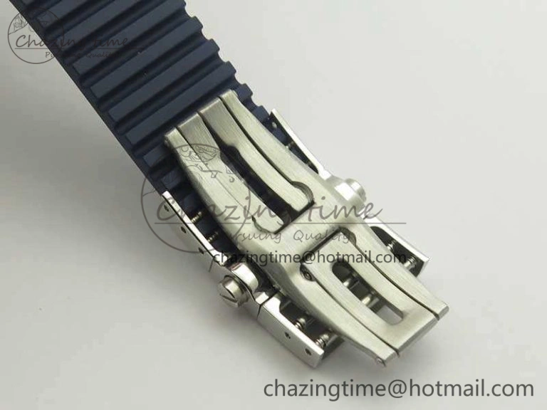 Executive Toro SS TWA 1:1 Best Edition Blue Dial On Rubber Strap Asian UN-32