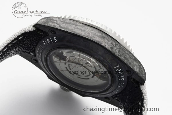 GMT Carbon DIWF Best Edition Meteorite Dial on White Nylon Strap SA3186 CHS