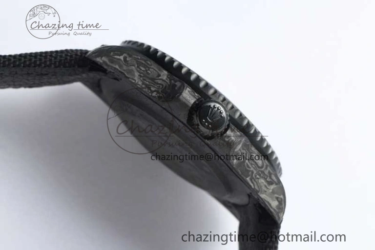 GMT DIW Carbon V6F 1:1 Best Edition Black Red Black Dial on Black Nylon Strap VR3186 CHS