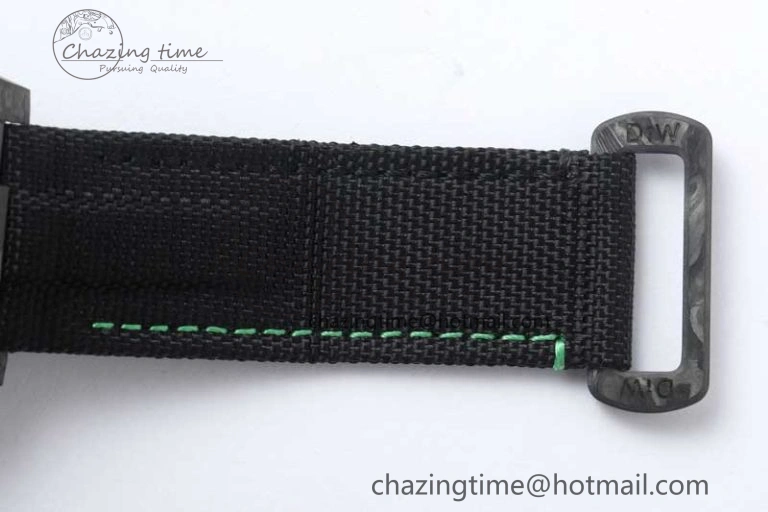GMT DIW Carbon V6F 1:1 Best Edition Green Red Dial on Black Nylon Strap VR3186 CHS