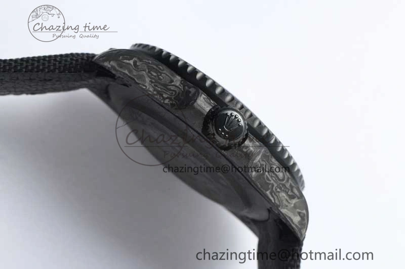 GMT DIW Carbon V6F 1:1 Best Edition Green Red Dial on Black Nylon Strap VR3186 CHS