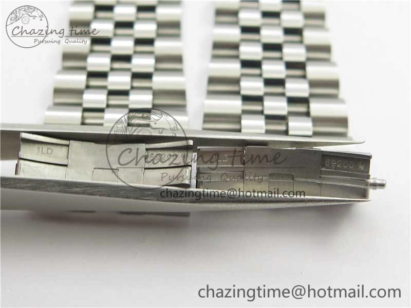 GMT Master II 126710 BLNR Batman 904L SS Noob 1:1 Best Edition on Bracelet A3285 (Correct Hand Stack)