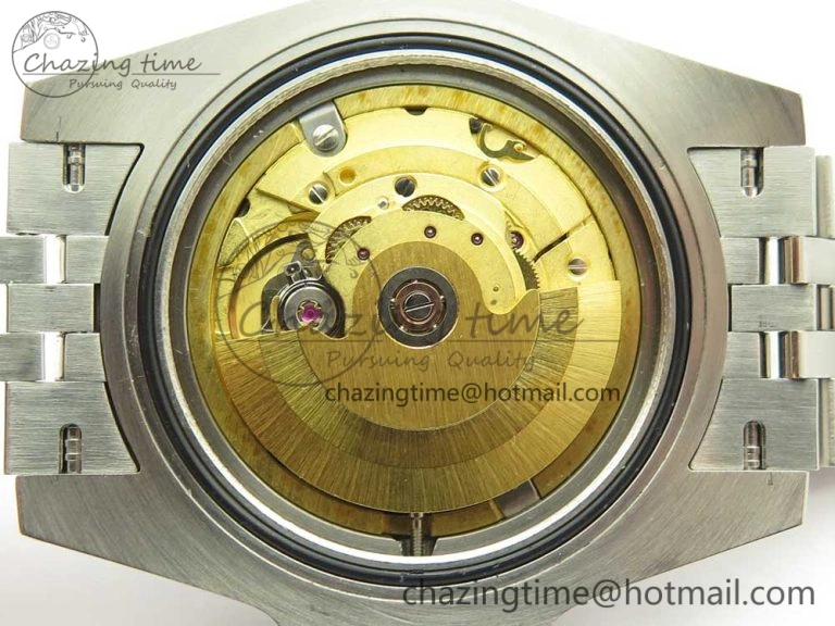 GMT-Master II 126710 BLRO BPF Black Green Ceramic Bezel SS Black Dial on SS Jubilee Bracelet A2836