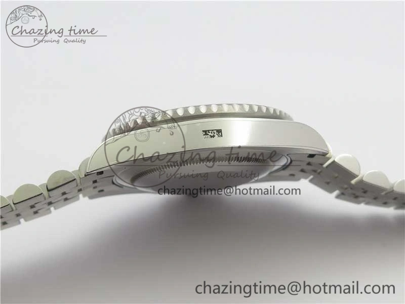 GMT Master II 126710 BLRO Real Ceramic 904L SS Noob 1:1 Best Edition on Bracelet A3285 (Correct Hand Stack)