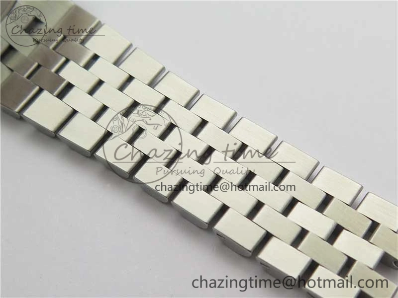 GMT Master II 126710 BLRO Real Ceramic 904L SS Noob 1:1 Best Edition on Bracelet A3285 (Correct Hand Stack)