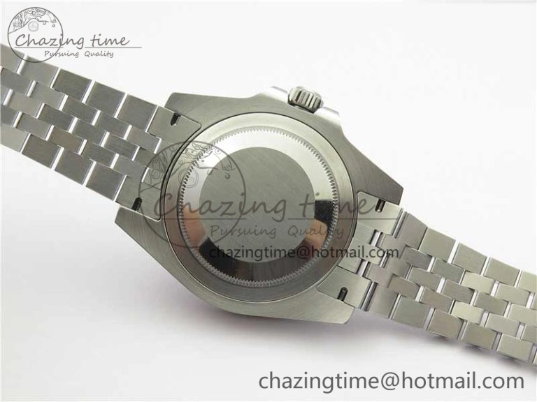 GMT Master II 126710 BLRO Real Ceramic 904L SS Noob 1:1 Best Edition on Bracelet A3285 (Correct Hand Stack)