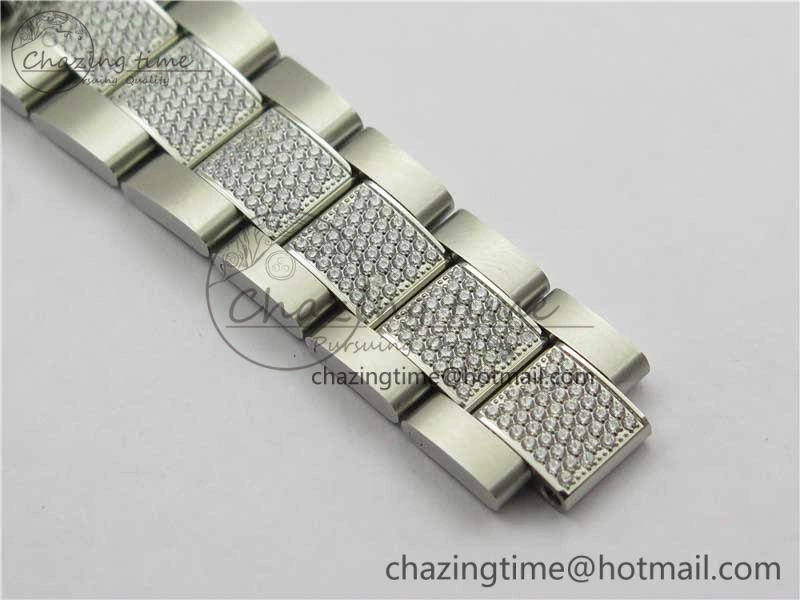 GMT Master II 126710 White Black T Crystal VRF Best Edition Black Dial On SS Paved CrystalBracelet  A3186 CHS