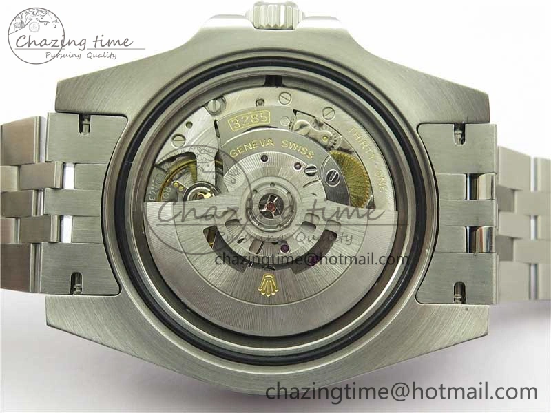 GMT-Master II White Blue Diamonds Bezel 904L Steel GMF Best Edition Black Dial On Jubilee Bracelet SA3285 CHS V3