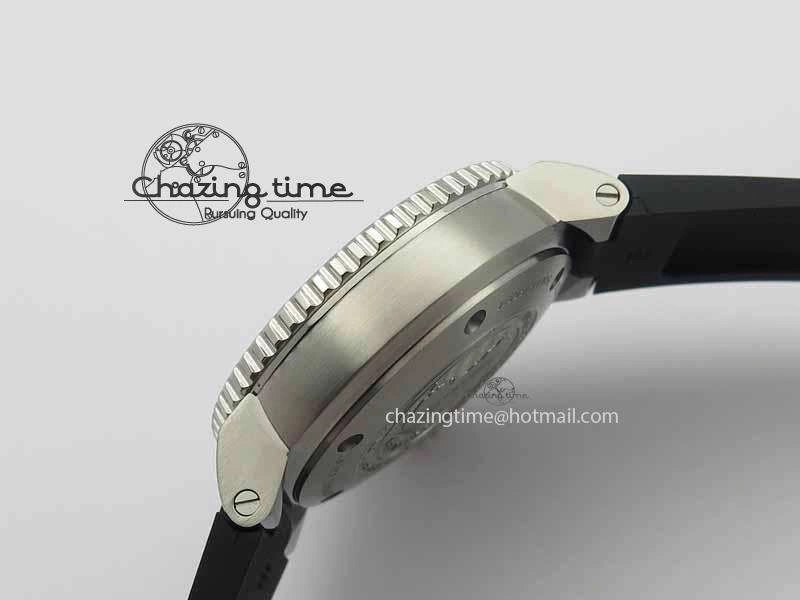 Great Barrier Reef Limited Edition II SS Black Dial On Black Rubber Strap A2836