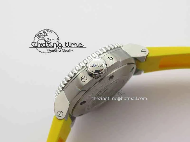 Great Barrier Reef Limited Edition II SS Blue Dial On Yellow Rubber Strap A2836