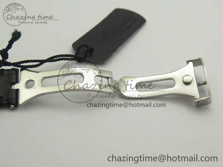 Heritage @12 big date SS HGF White Dial Blue Roman Markers on Black Leather Strap A23J
