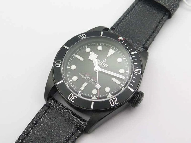 Heritage 2016 Black Bay Dark DLC ZF 1:1 Best Edition Black Bezel On Leather Strap A2824
