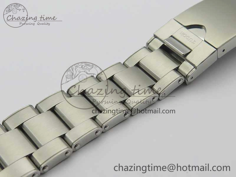 Heritage 2016 Black Bay Shield ZF 1:1 Best Edition Green Bezel On SS Bracelet A2824