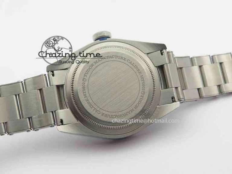 Heritage 2016 Black Bay Shield ZF 1:1 Best Edition On SS Bracelet A2824 (Blue) Free Blue Strap