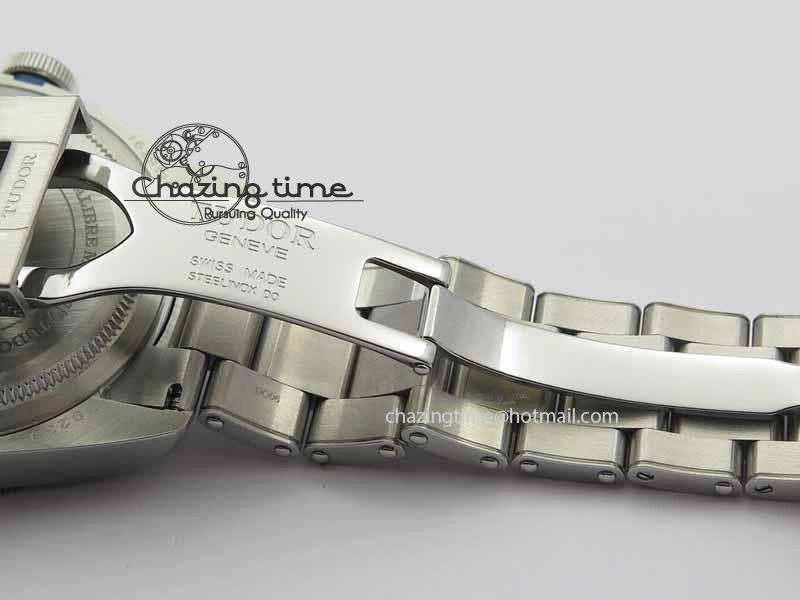 Heritage 2016 Black Bay Shield ZF 1:1 Best Edition On SS Bracelet A2824 (Red) Free Red Strap