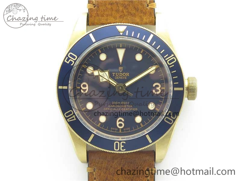 Heritage Black Bay Bronze Blue XF 1:1 Best Edition on Aged Brown Leather Strap A5612 V3 (Free Nato Strap)